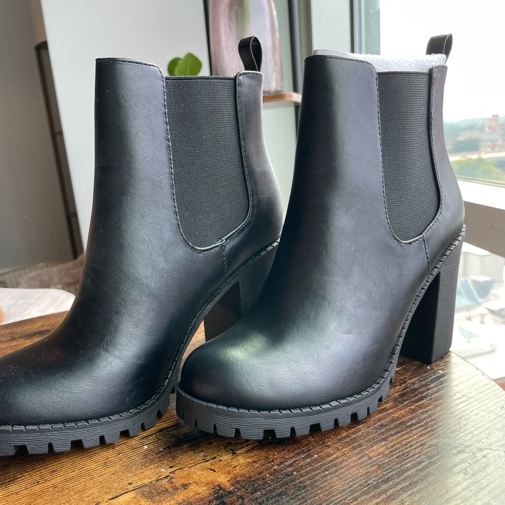 High Heel Boots
